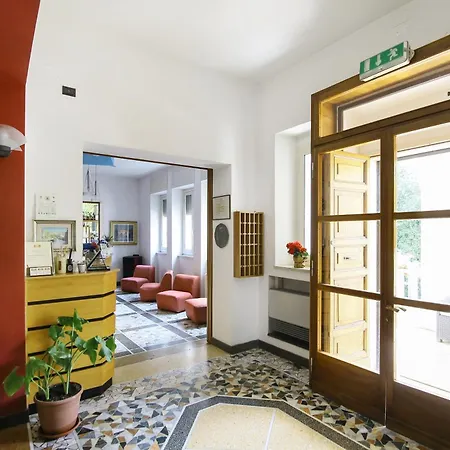 Hotel Paradiso 3*