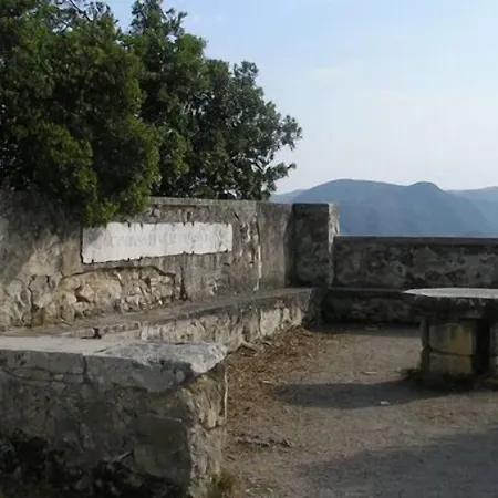 Paradiso Hotel Monteluco