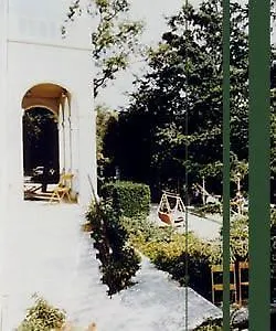 فندق Paradiso