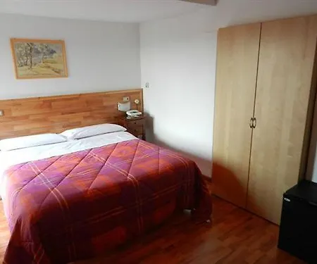 Paradiso Hotel Monteluco